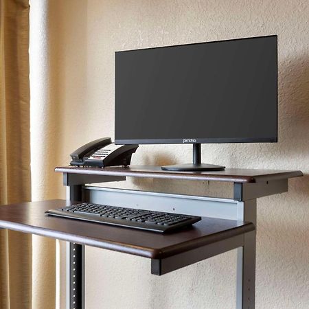 Quality Inn Valley - West Point Екстериор снимка
